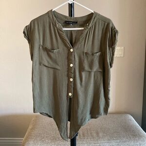 Derek Heart button down crop front tie green Size Medium